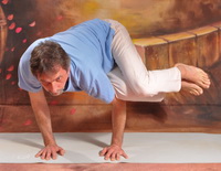 Parsva Bakasana-Oldal Gém tartás